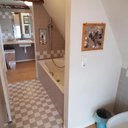 Holiday home Kapitaen Freund *